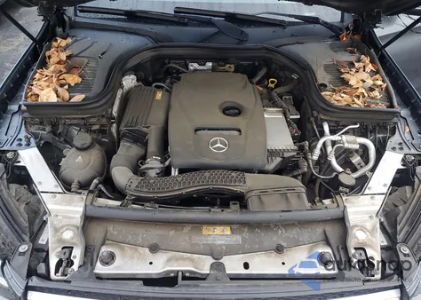 2017 Mercedes-Benz Glc 300 z USA, uszkodzony, nr VIN WDC0G4JB6HV007286